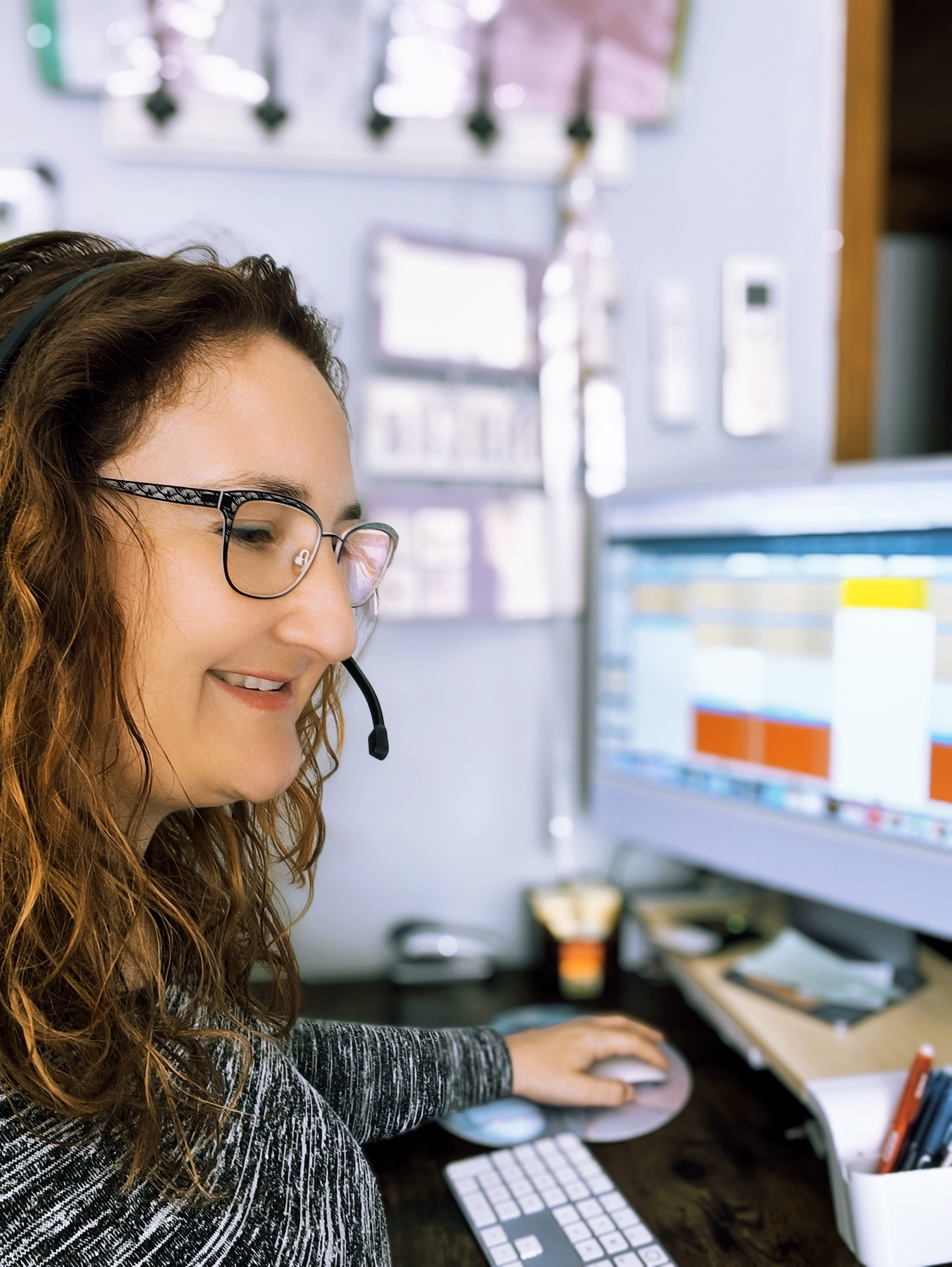 LoutéoCom - Télésecrétariat médical - secrétaire douce, souriante et efficace - Permanence téléphonique Bouches-du-Rhône Vaucluse